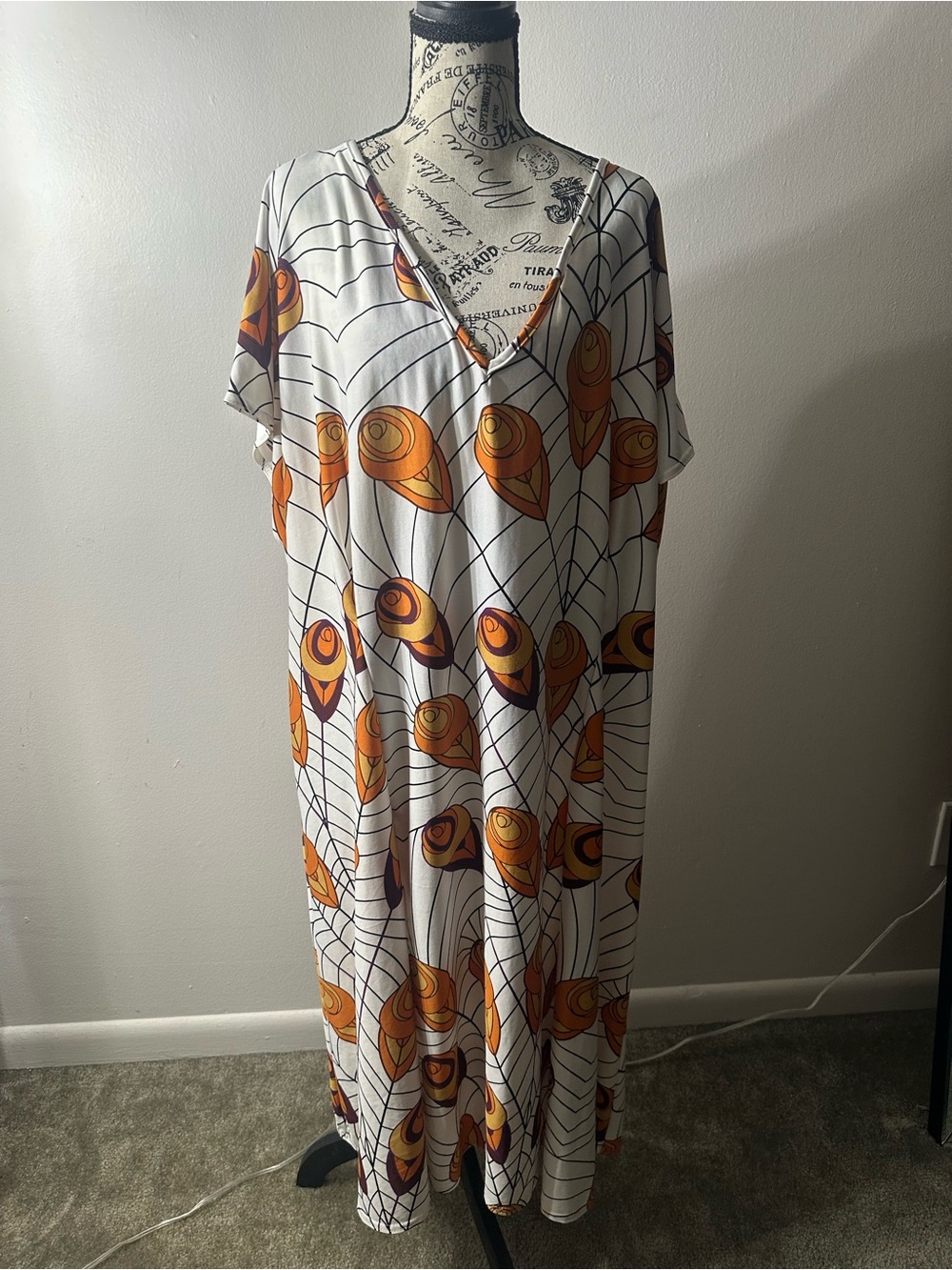 Ashley Stewart Plus Size White Peacock Feather Print Kaftan 22/24